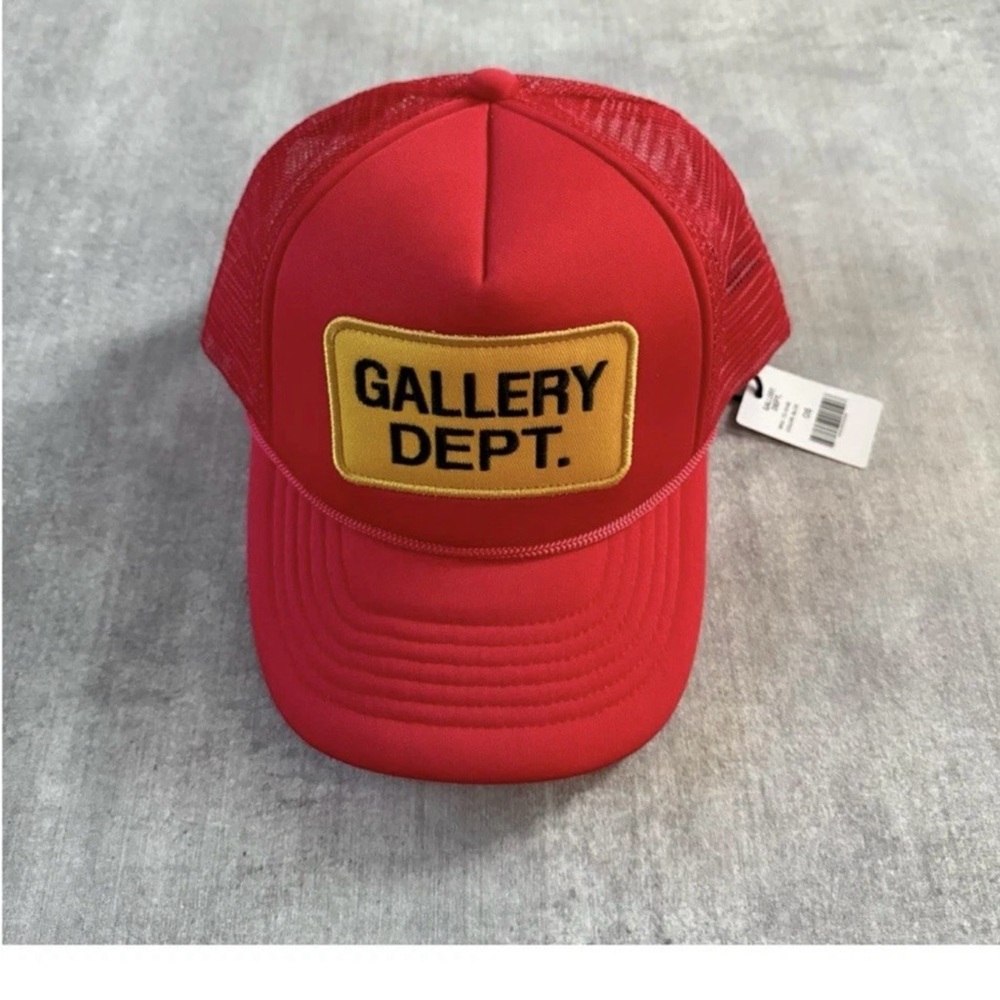 Gallery Dept Trucker AUTHENTIC